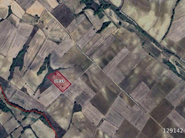 SAHİBİNDEN; KIRCASALİHDE DÜZ ZEMİN YOLU MEVCUT 13.400M2. MÜSTAKİL TAPU - Görsel 2