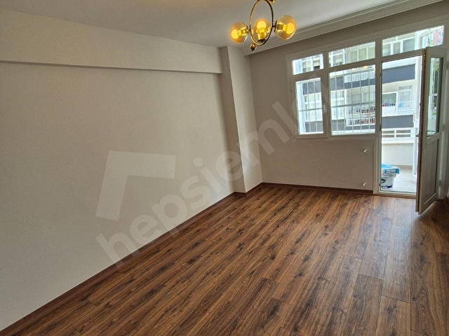 S.DEMİRELDE KIZ LİSESİ KARŞISI 8 KATLI 2.KAT FUL YAPILI 3+1 K.MUTFAK SATILIK DAİRE - Görsel 13