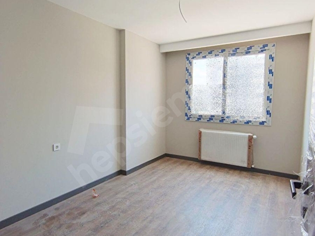 ADANA SEYHANDA BULVAR ÜZERİ GÜVENLİKLİ SOSYAL DONATILI SİTEDE KAPALI MUTFAK 3+1 LÜX KİRALIK  DAİRE - Görsel 10
