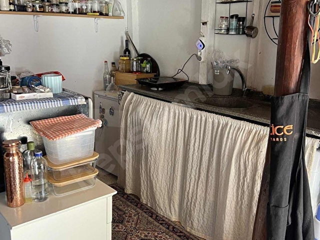 Urla İskelede DENİZE 30 Metre Mesafede Satılık Tek katlı Ev - Görsel 21