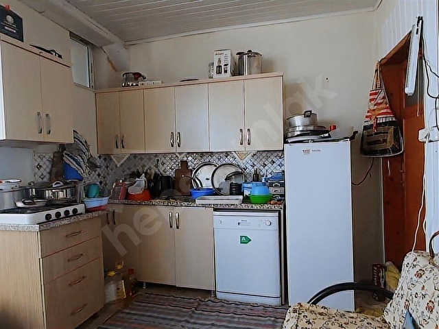 GÜLEK MERKEZDE SATILIK YAYLALIK MÜSTAKİL EV