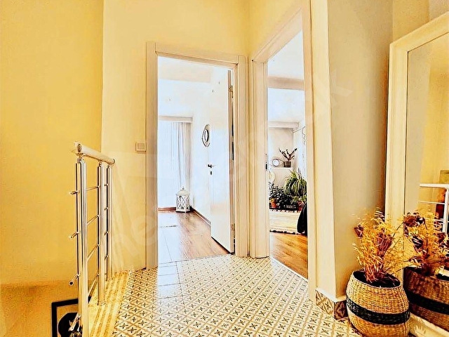 YENİ BİNADA MUHTEŞEM GÜNDOĞUMU MANZARALI TERTEMİZ DUBLEX DAİRE - Görsel 14