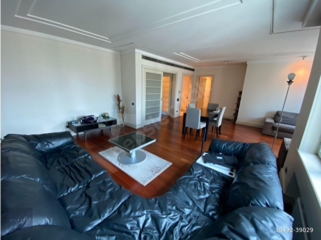 Levent Metrocity Residence 2+1 Boş  Şık Arakat Daire