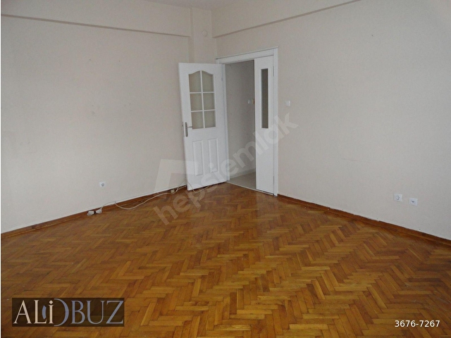 Ali Obuzdan Etilerde Boğaziçi Üniversitesine Yakın Bakımlı Daire - Görsel 8