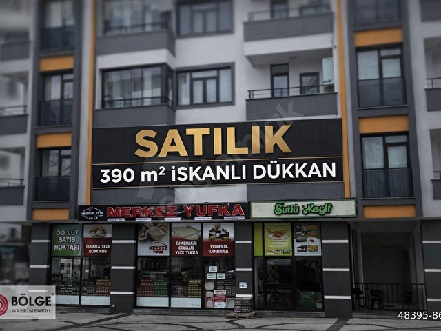 ATATÜRK CADDESİNDE SATILIK 390 m2 KÖŞE BAŞI İSKANLI DÜKKAN