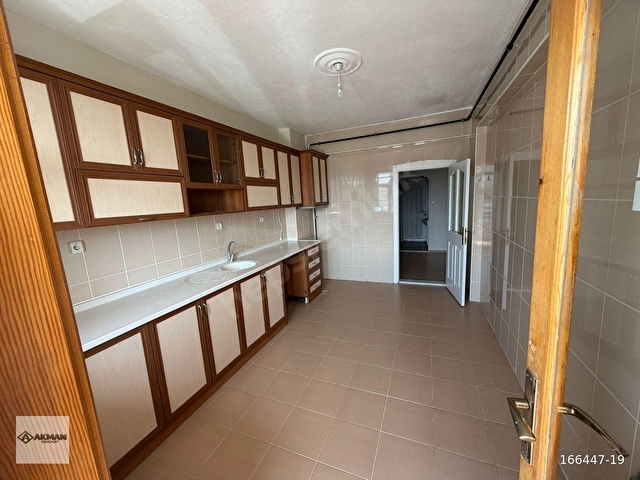 ŞAFAK CADDESİNDE ARAKAT 3+1 GENİŞ SATILIK DAİRE - Görsel 11