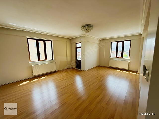 ŞAFAK CADDESİNDE ARAKAT 3+1 GENİŞ SATILIK DAİRE - Görsel 3