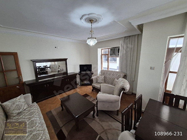 LİDER EMLAKTAN ENFES KONUMDA EŞYALI KİRALIK 3+1 DAİRE