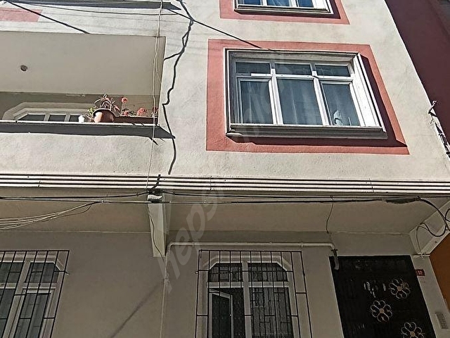 İPEKTEN Bağcılar 42 Evlerde Satılık 4,5+1, 160m² Fırsat Daire - Görsel 4