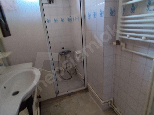 YATIRIM İÇİN FIRSAT KELEPİ ACİL boş SATILIK 2+1 ÜÇ CEPHELİ DAİRE - Görsel 7