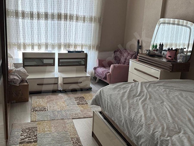 HEGADAN PAZARTESİ PAZARI KÖŞESİNDE 2+1 BAKIMLI GENİŞ DAİRE - Görsel 4