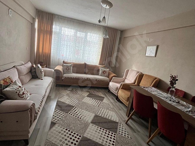 HEGADAN PAZARTESİ PAZARI KÖŞESİNDE 2+1 BAKIMLI GENİŞ DAİRE - Görsel 7