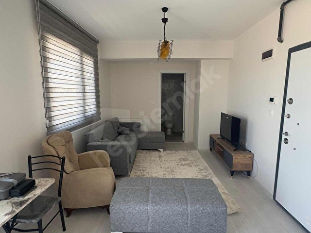 ŞİRİNYER Laleli Mah. TERASLI EMSALSİZ EŞYALI OTOPARKLI 1+1 - Görsel 5