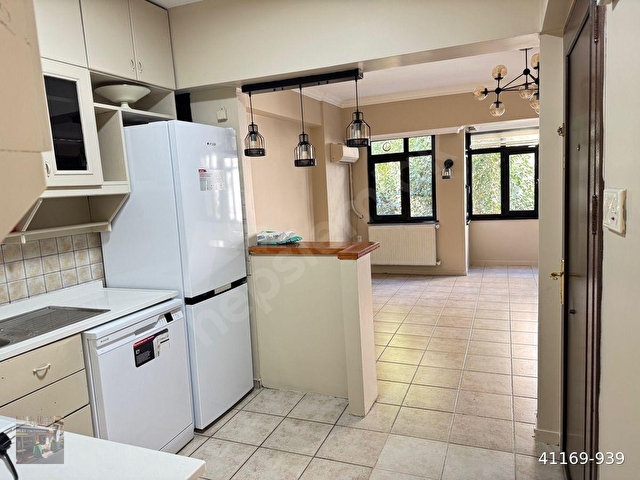 YILDIZ EMLAKTAN CİHANGİRİN MERKEZİNDE SATILIK 2+1DAİRE - Görsel 4