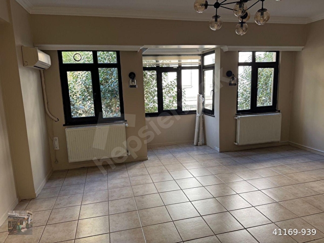 YILDIZ EMLAKTAN CİHANGİRİN MERKEZİNDE SATILIK 2+1DAİRE - Görsel 2