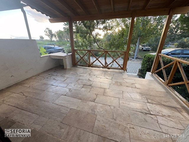 gümüldürde denize sıfır havuzlu site içinde 3+1 villa - Görsel 21