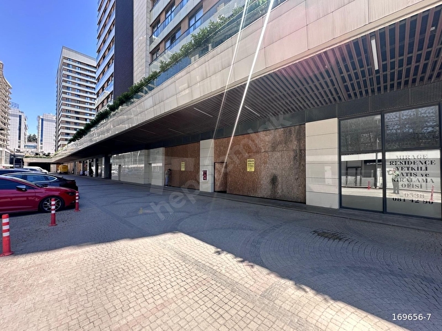 SUR YAPI MİRAGE ÇARŞIDA NA-TAMAM KİRALIK 134 m2 DÜKKAN
