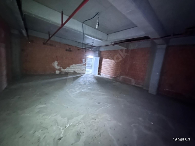 SUR YAPI MİRAGE ÇARŞIDA NA-TAMAM KİRALIK 134 m2 DÜKKAN - Görsel 6