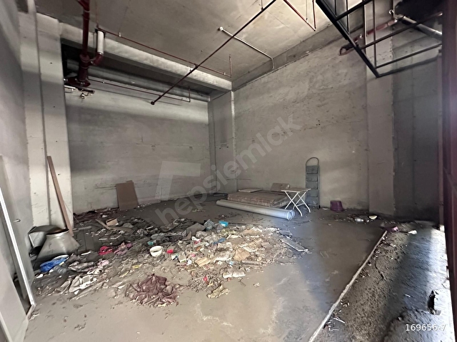 SUR YAPI MİRAGE ÇARŞIDA NA-TAMAM KİRALIK 134 m2 DÜKKAN - Görsel 3