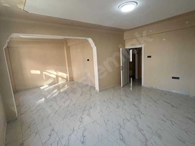 BİRİMDEN ÇARŞI MERKEZDE MASRAFSIZDIR HAZIR OTURULCAK KUPON DAİRE - Görsel 2