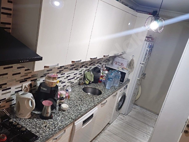 Yürüyüş Yoluna Komşu Kapalı Balkonlu 2+1 Masrafsız AraKat - Görsel 12