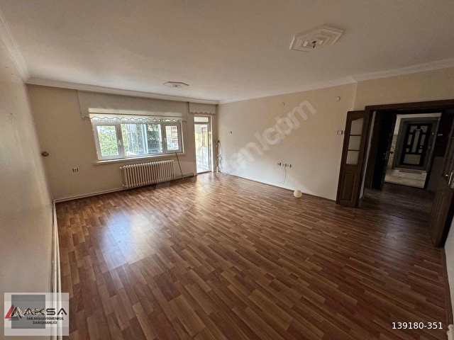 AKSADAN SİTE İÇERİSİNDE OTOPARKLI KİRALIK DAİRE