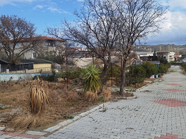 Seferihisar Tepecik Mah.Satılık 290 m2 Hobi Bahçesi - Görsel 9