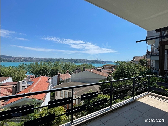 Yeniköyde Boğaz Manzaralı Yenilenmiş 2+1 Kiralık Daire