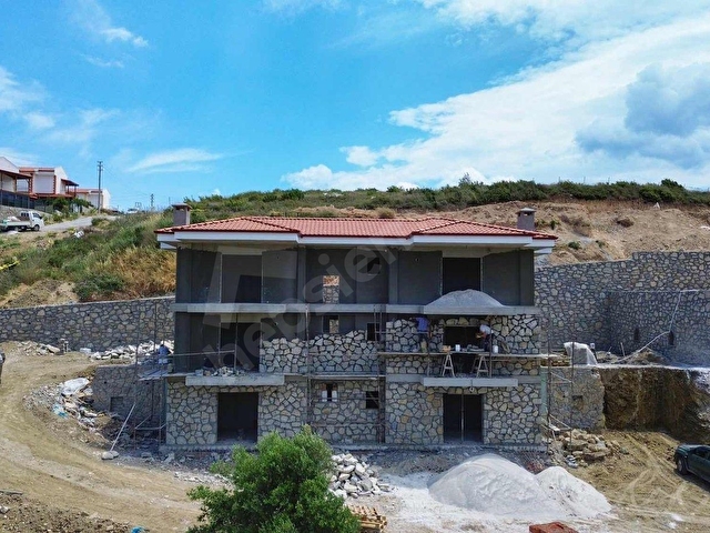 Datça Burgazda Satılık Eylülde Teslim Bahçeli Daire Seçenekleri - Görsel 2