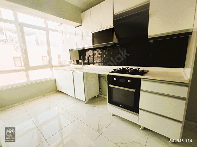 PİYADE MAHALLESİ HARİKA KONUM FULL YAPILI 3+1 DAİRE - Görsel 3