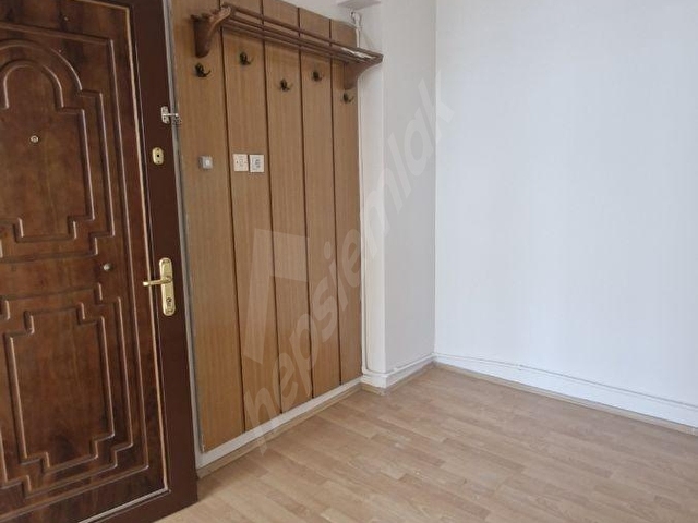 BAŞVEKİL EMLAKTAN ÇAPA BAŞVEKİL CD. ÜZERİ 3.KAT 2+1 75M2 DAİRE - Görsel 8