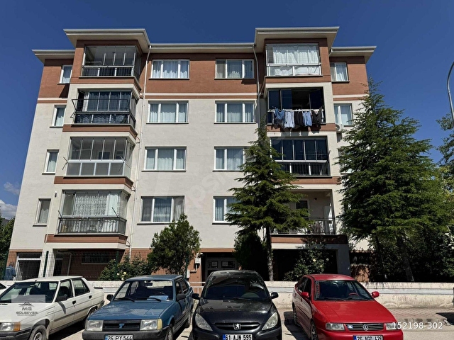 EMEK MAHALLESİ ALBAYRAK BULVARI YAKINI ASANSÖRLÜ 2+1 DAİRE