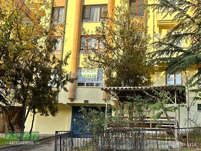 ETLİK LİSESİ YAKINI KAT KONUMUNDA 3+1 120M2 KİRALIK DAİRE - Görsel 25
