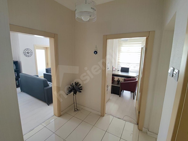 KIZILAY İZMİR CADDESİNDE BAKIMLI MASRAFSIZ SATILIK 3+1 OFİS - Görsel 5