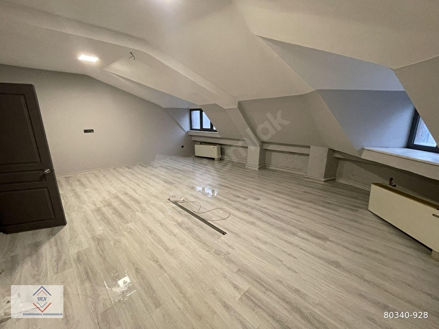 Levent Metro Yakını 225 m2 Masrafsız Kiralık Ofis 110.000 TL KDV - Görsel 7