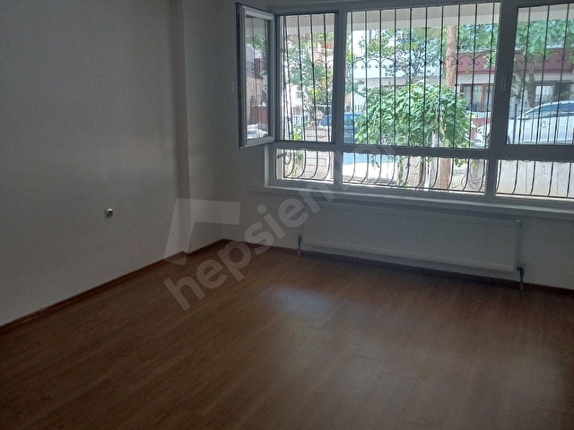 Övecler Kabil Caddesi yakini 3+1 Full Yapili yüksek giris Altta daire var, k.garajli, Asansorlu - Görsel 4