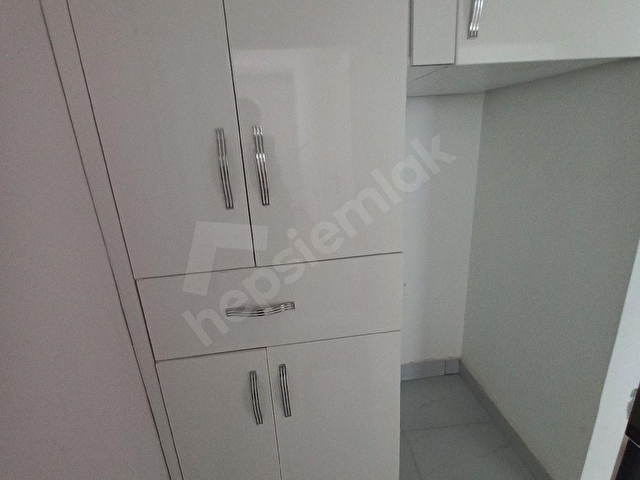 Övecler Kabil Caddesi yakini 3+1 Full Yapili yüksek giris Altta daire var, k.garajli, Asansorlu - Görsel 11