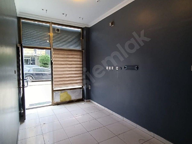 EM-KA YAŞAMDAN SANCAK MAH.TİFLİS CADDESİ ÜZERİNDE 15+15= 30 M2 DÜKKAN - Görsel 6