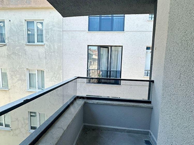 YENİBOSNA MERKEZ CAMİ YAKINI OTOPARKLI SATILIK SIFIR 2+1 DAİRE - Görsel 7