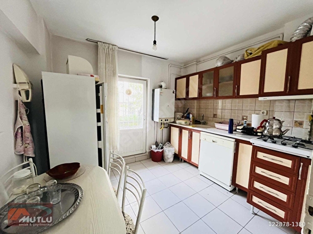 *ACİL FIRSAT* 3+1,KOMBİLİ SOKULLU CADDEYE 2 BİNA BAHÇE ÇIKIŞLI - Görsel 13