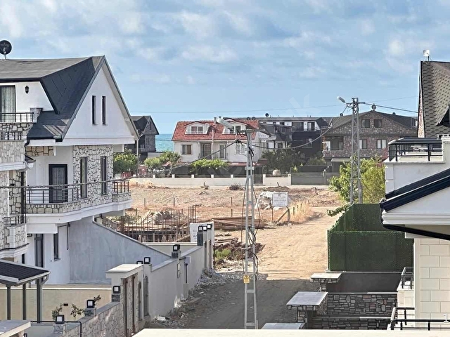 KOCAALİ SAHİLDE SATILIK TAŞ KAPLAMALI TRİPLEKS 3+1 VİLLA - Görsel 22