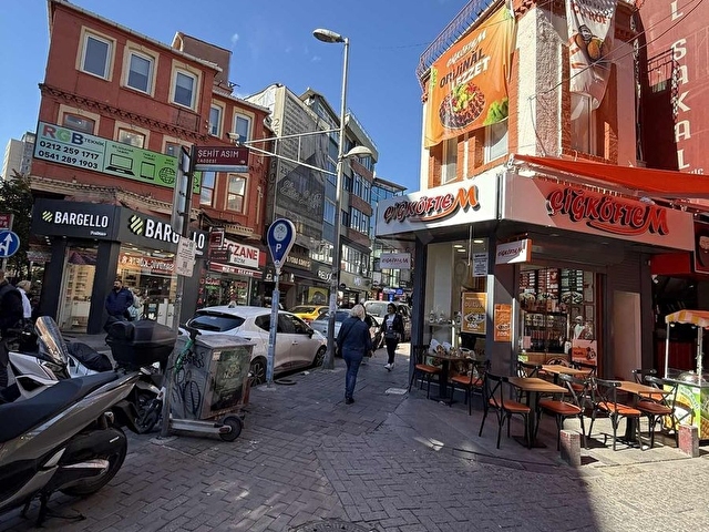 BEŞİKTAŞ ÇARŞIda,ORTABAHÇE CADDESİNDE, KÖŞE KONUM, HAVA PARASIZ - Görsel 22