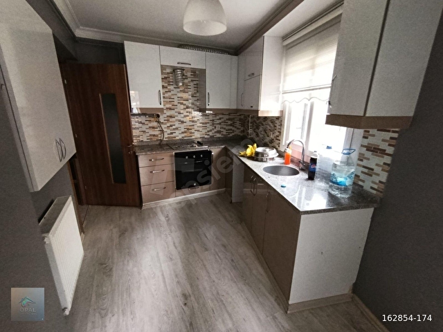 KOOOPERATİF EVLERİ MEYDAN YAKINI 1+1 85m2 SATILIK YENİ DAİRE