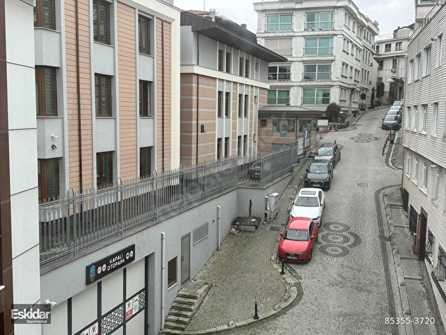 Üsküdar Sahile Yürüme Mesafesinde Boğaz Manzaralı Teraslı 3+1 - Görsel 24