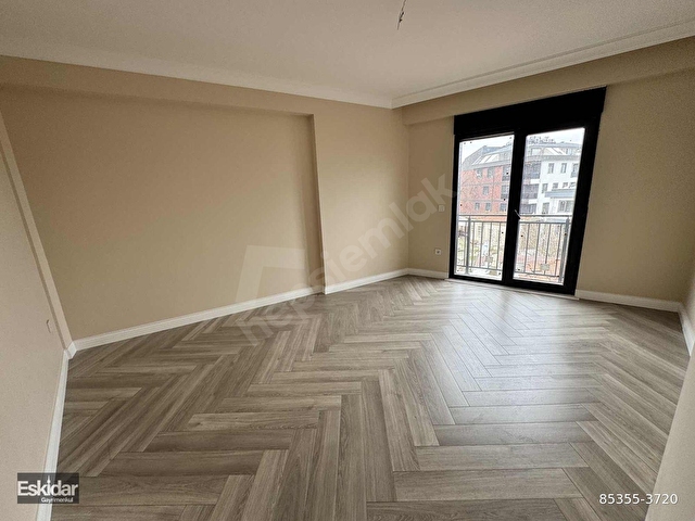 Üsküdar Sahile Yürüme Mesafesinde Boğaz Manzaralı Teraslı 3+1 - Görsel 20