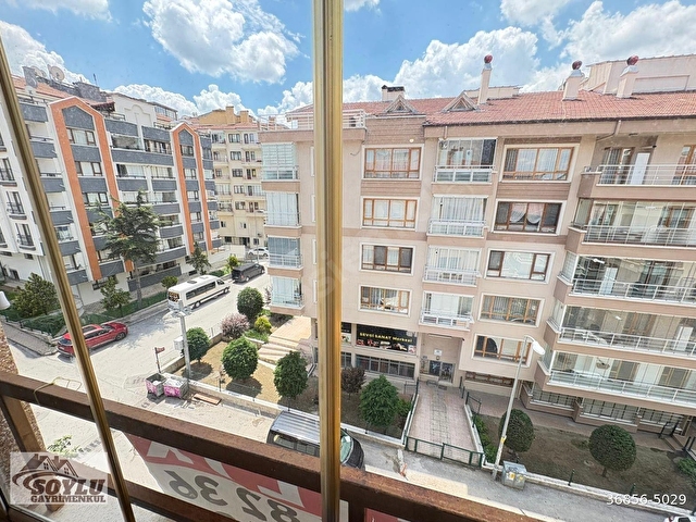 SOYLU GAYRİMENKULDEN AŞAĞI ÖVEÇLERDE 3+1 K.GARAJ SATILIK DAİRE - Görsel 28