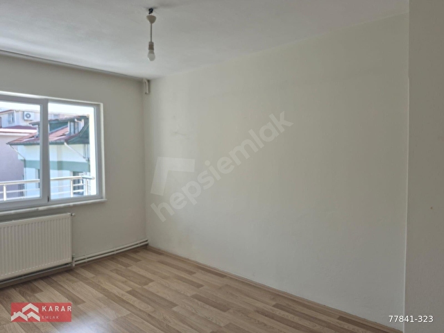 KARAR EMLAKTAN KİREMİTÇİDE 3+1 135M2 KOMBİLİ BAKIMLI ARAKAT DAİR - Görsel 25