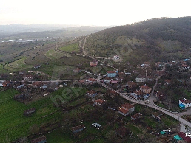 İZMİT ŞAHİNLERDE 775 M2 TEK TAPU TARLA - Görsel 4