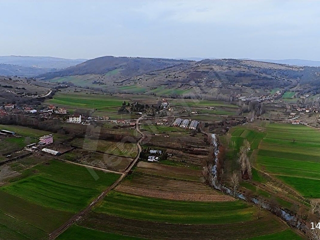 İZMİT ŞAHİNLERDE 775 M2 TEK TAPU TARLA - Görsel 2