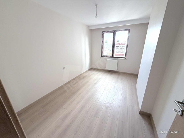 ESENEVLER Y.EMRE CADDESİ ÜSTÜ SIFIR BİNADA K.OTOPARKLI 2+1 65m² - Görsel 17